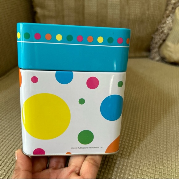 Best-Ever Kids’ Recipes in a Tin Box - Picture 13 of 13